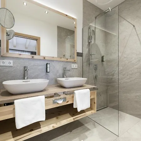 Hotel Tauernhof Kaprun