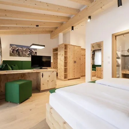 Hotel Tauernhof 4*