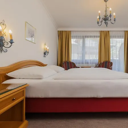 Tauernhof - Culinary Experience I Wellness Oasis I Summer Card I Mountain Views I Kids' Playroom I Location 4* Kaprun