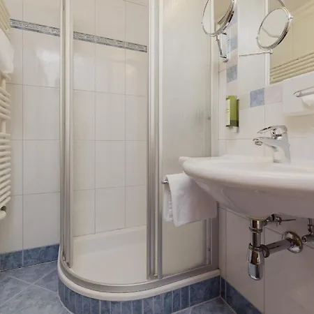 Hotel Tauernhof 4*