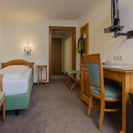 Hotel Tauernhof Kaprun