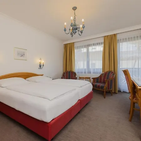 Tauernhof - Culinary Experience I Wellness Oasis I Summer Card I Mountain Views I Kids' Playroom I Location Kaprun