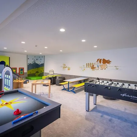 Tauernhof - Culinary Experience I Wellness Oasis I Summer Card I Mountain Views I Kids' Playroom I Location Kaprun