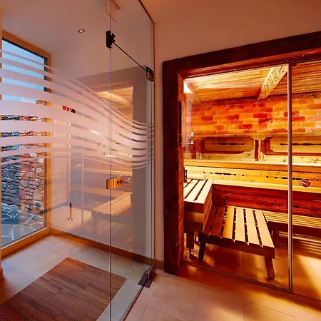 Tauernhof - Culinary Experience I Wellness Oasis I Summer Card I Mountain Views I Kids' Playroom I Location 4*