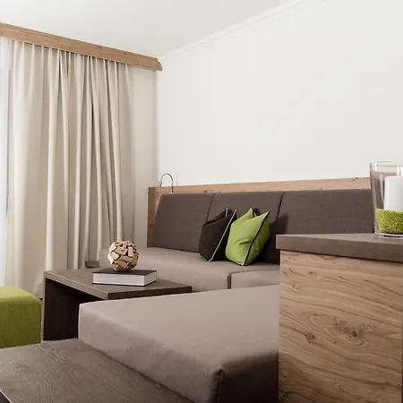 Otel Tauernhof I Zell Am See-kaprun Sommerkarte Inklusive